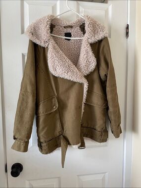 Aritzia Wilfred Free green utility Sherpa lined jacket coat L